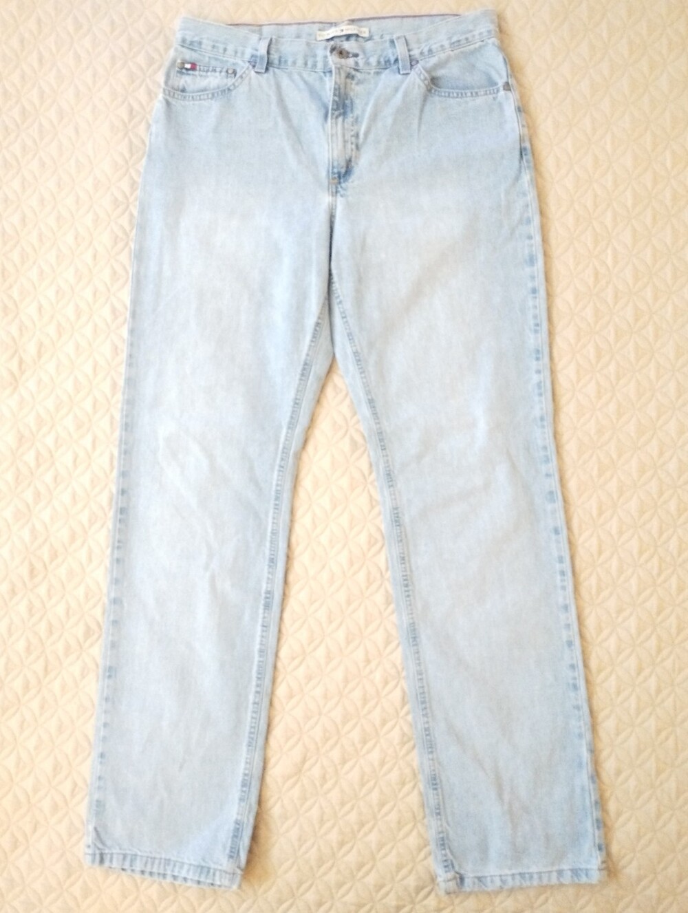 Vintage Tommy Hilfiger Jeans Women's 12 Blue Light Wash Relaxed Straight Denim
